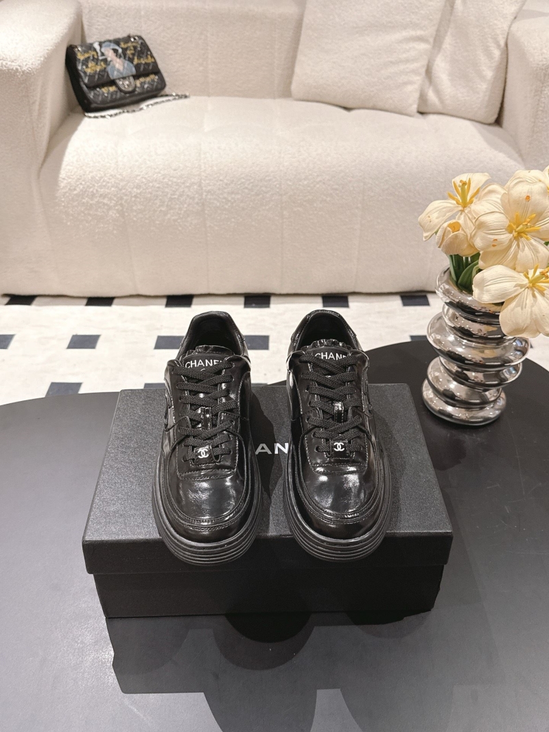 Ch**el sneakers